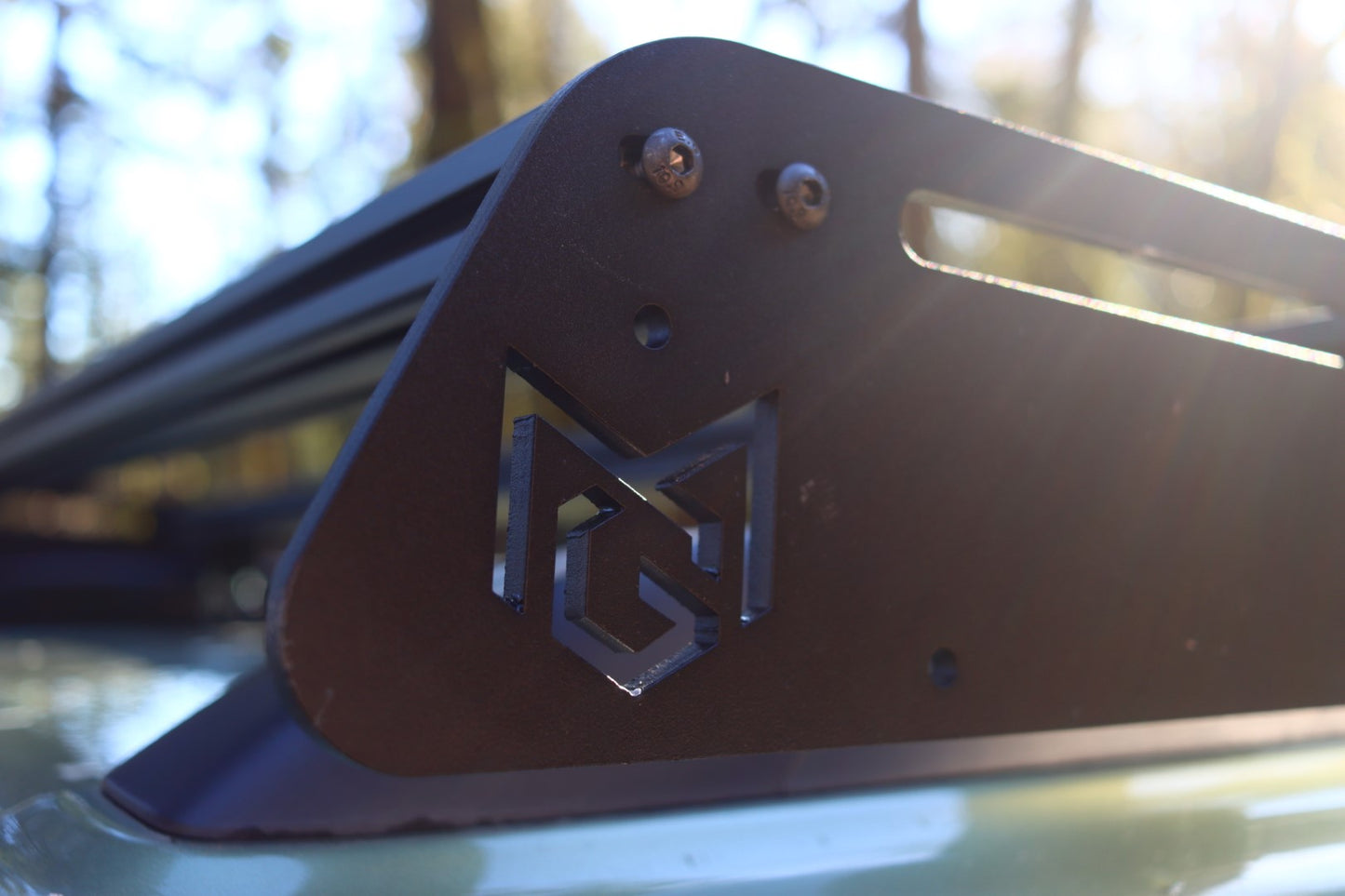 Obsidian R1 - Roof Rack for 3rd Gen Subaru Outbacks (2005-2009)