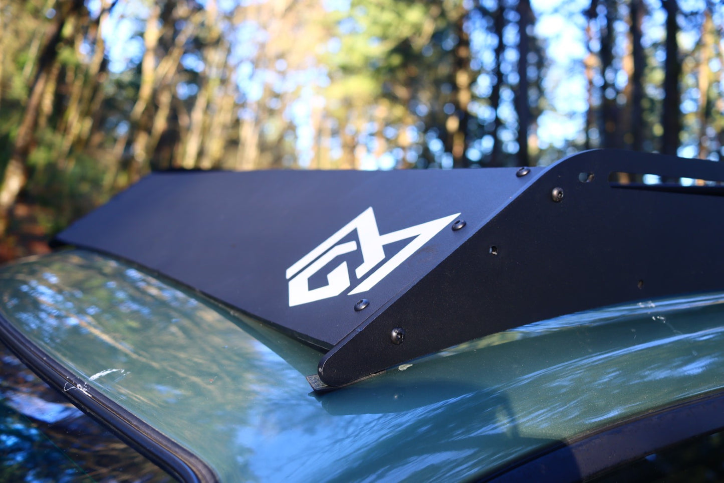 Obsidian R1 - Roof Rack for 3rd Gen Subaru Outbacks (2005-2009)